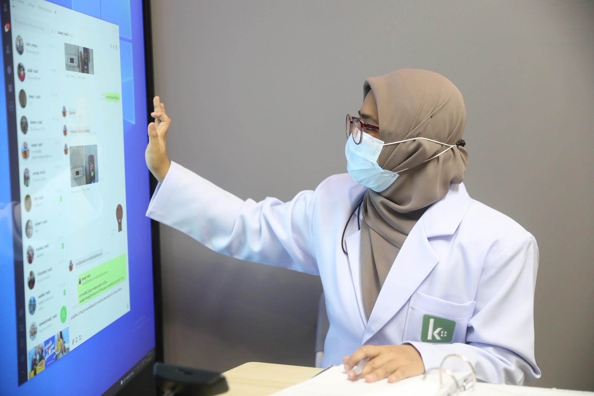 Private hospitals join the effort to provide medical care to COVID-19 patients
