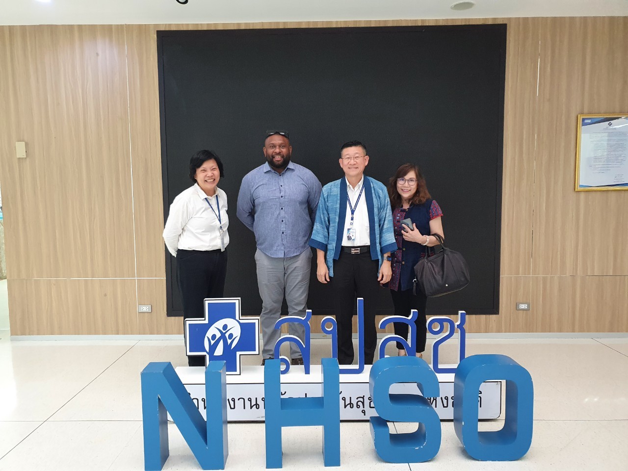 USAID Specialist Terrence Mark Gains Valuable Insight on Thailand's Universal Health Coverage for Papua New Guinea's Future Health Insurance System